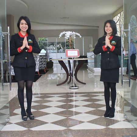 Agria Hotel Bogor Exterior photo